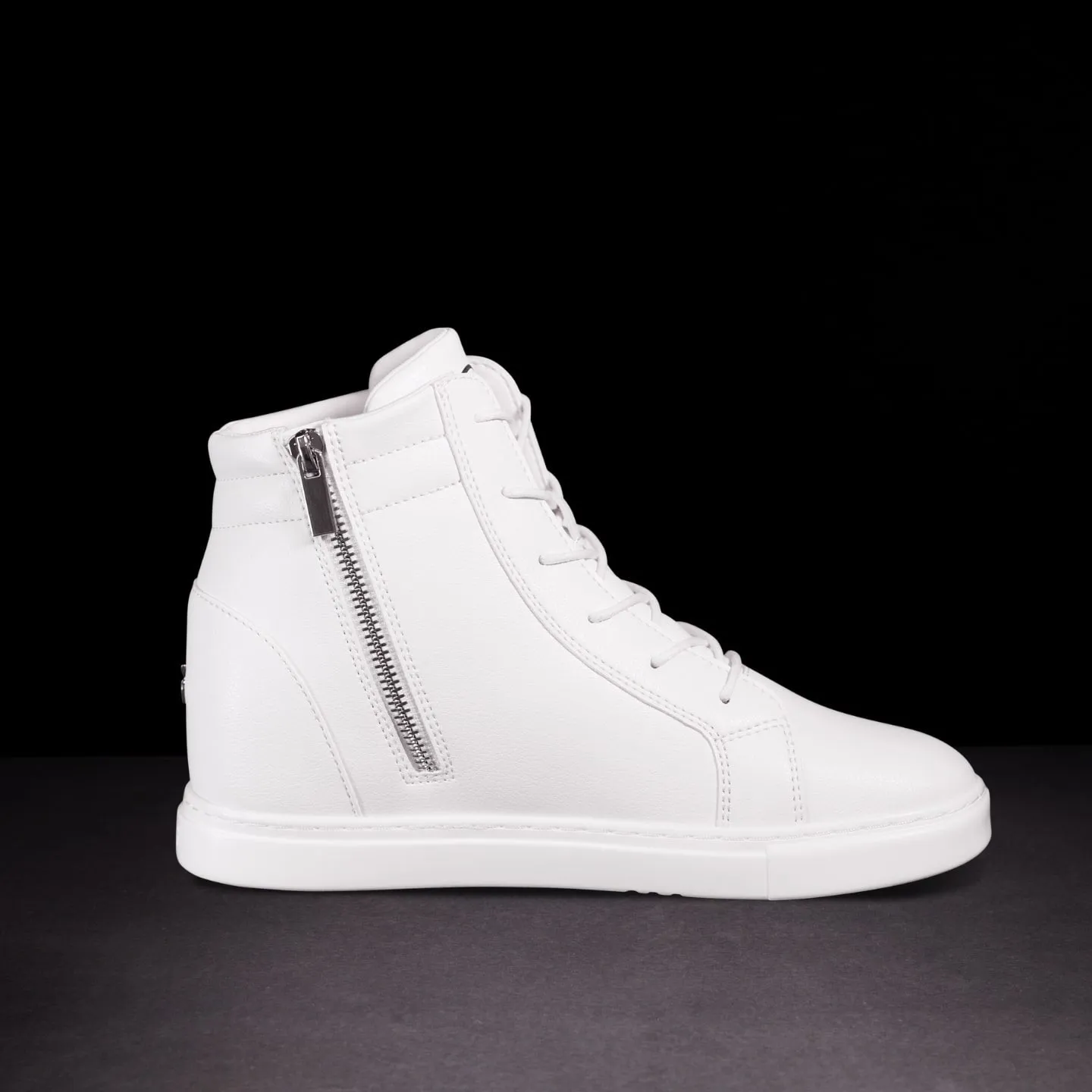 Breath Comfort Fuego Dance Shoes - White | Wedge (Collective)