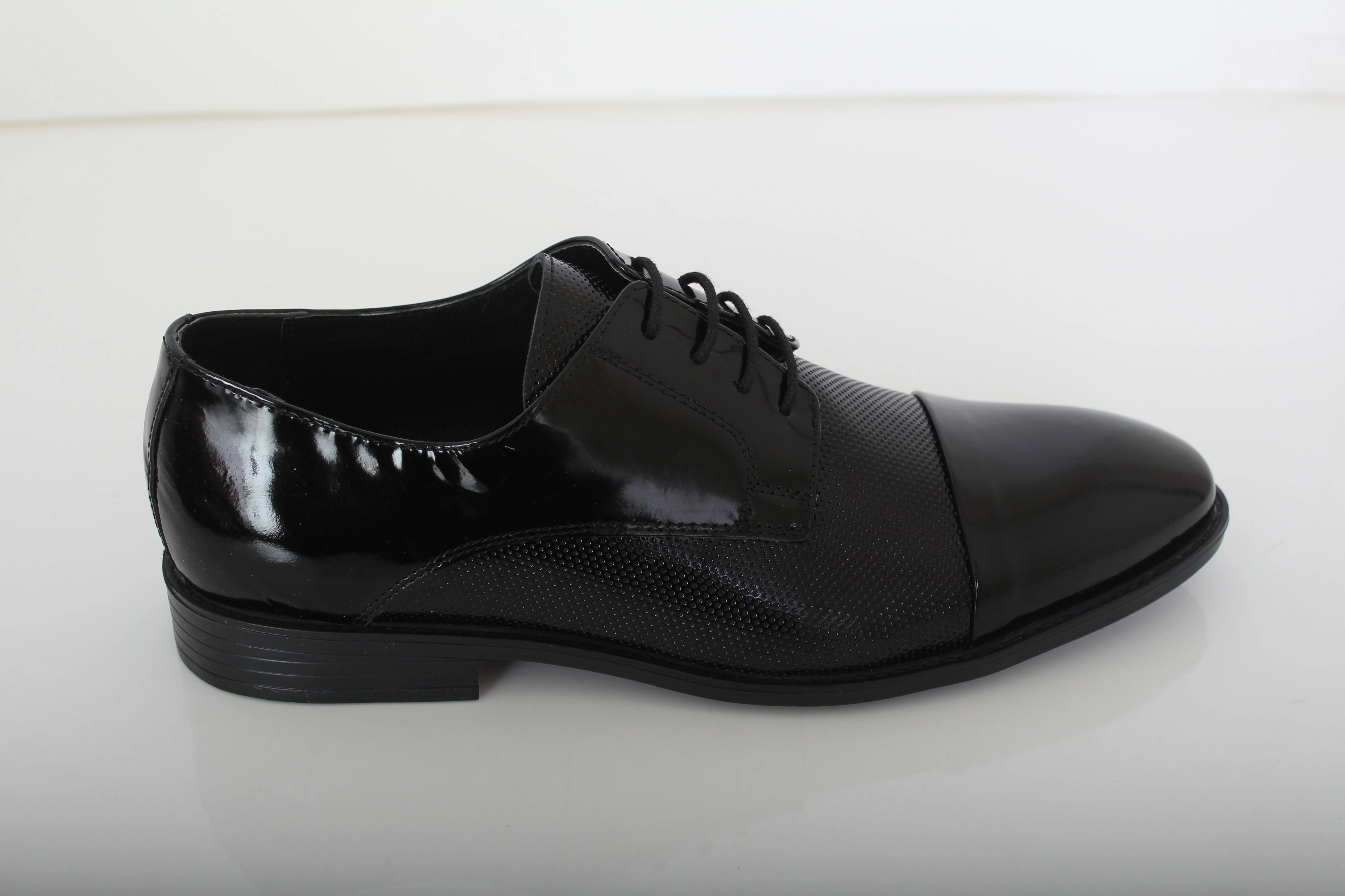 Power Pose BAQCINI Formal Shoes