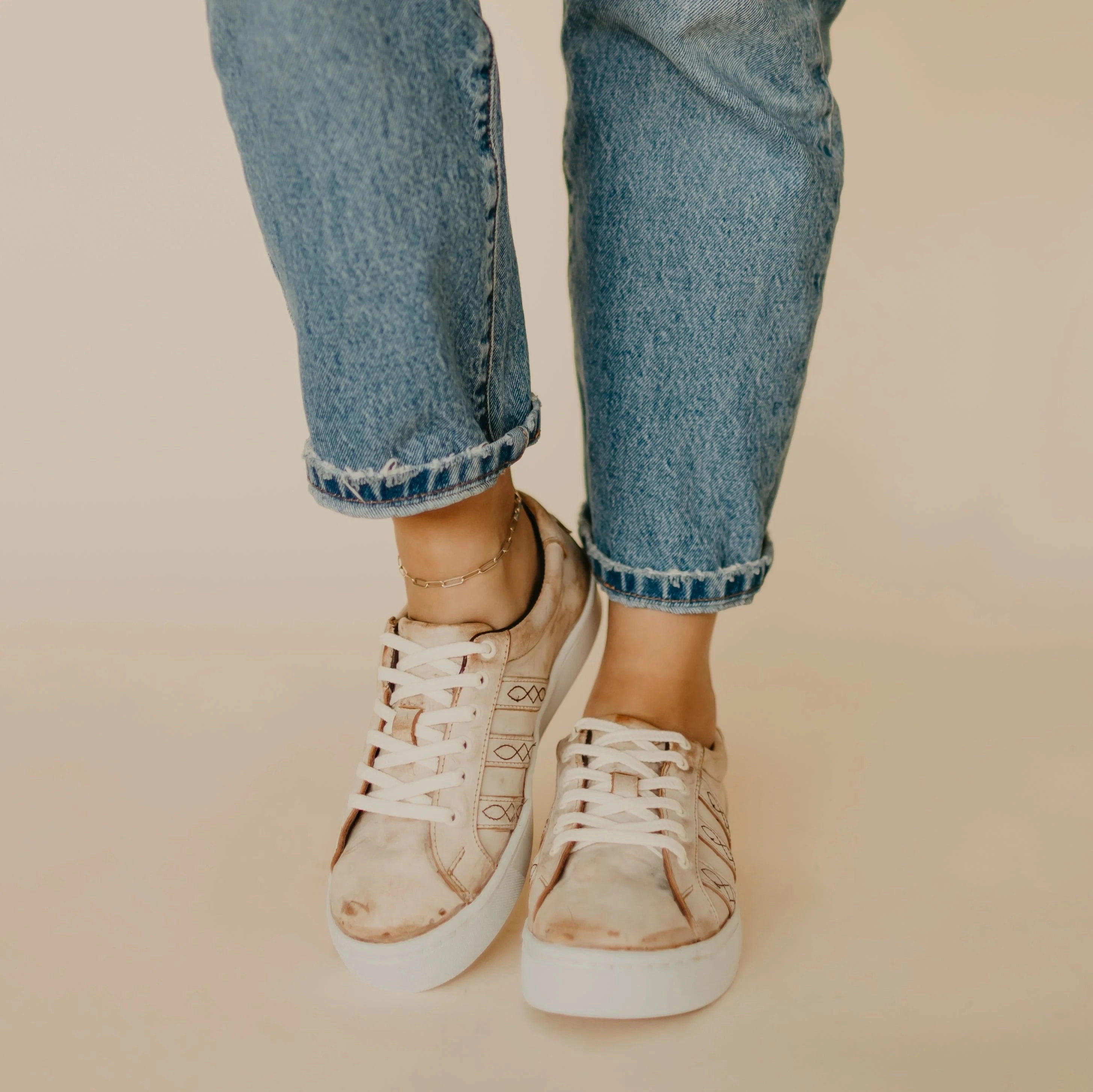 age - appropriate shoes Reliable Sheridan