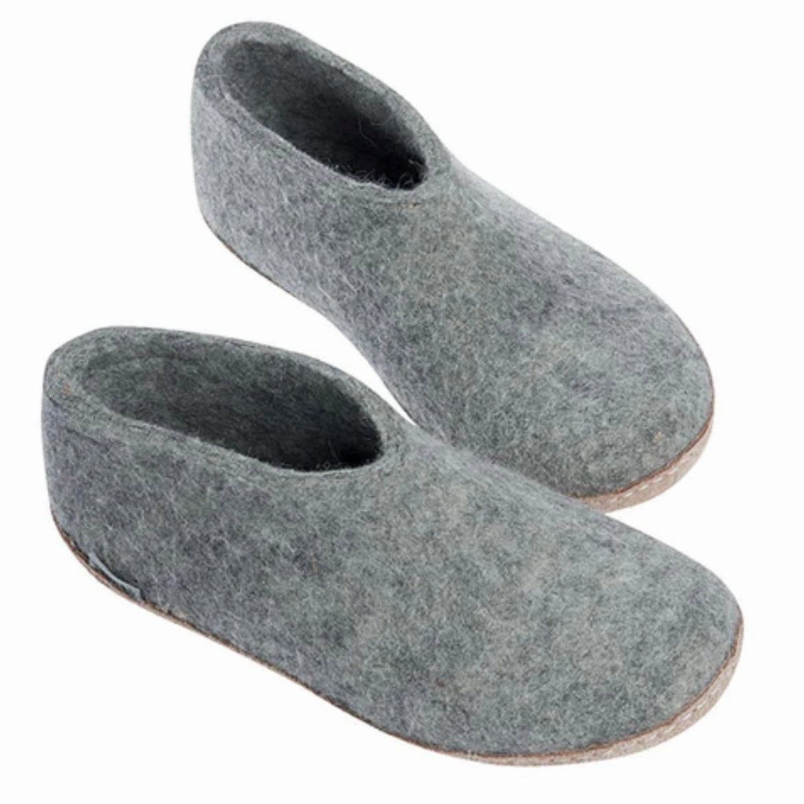 Shoe with Leather Sole - Grey Functional Features