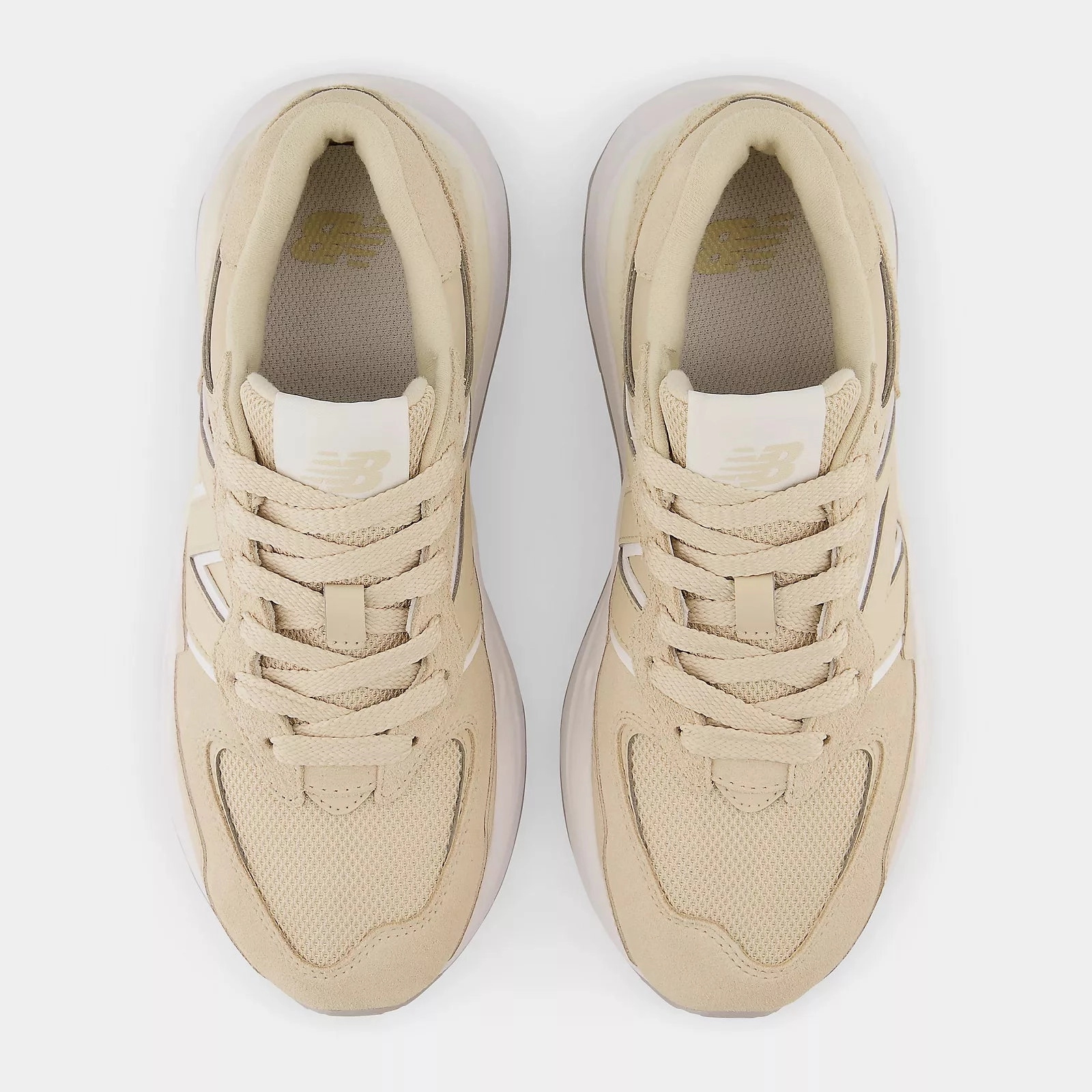 5740 - Sandstone with White no - tie laces well made