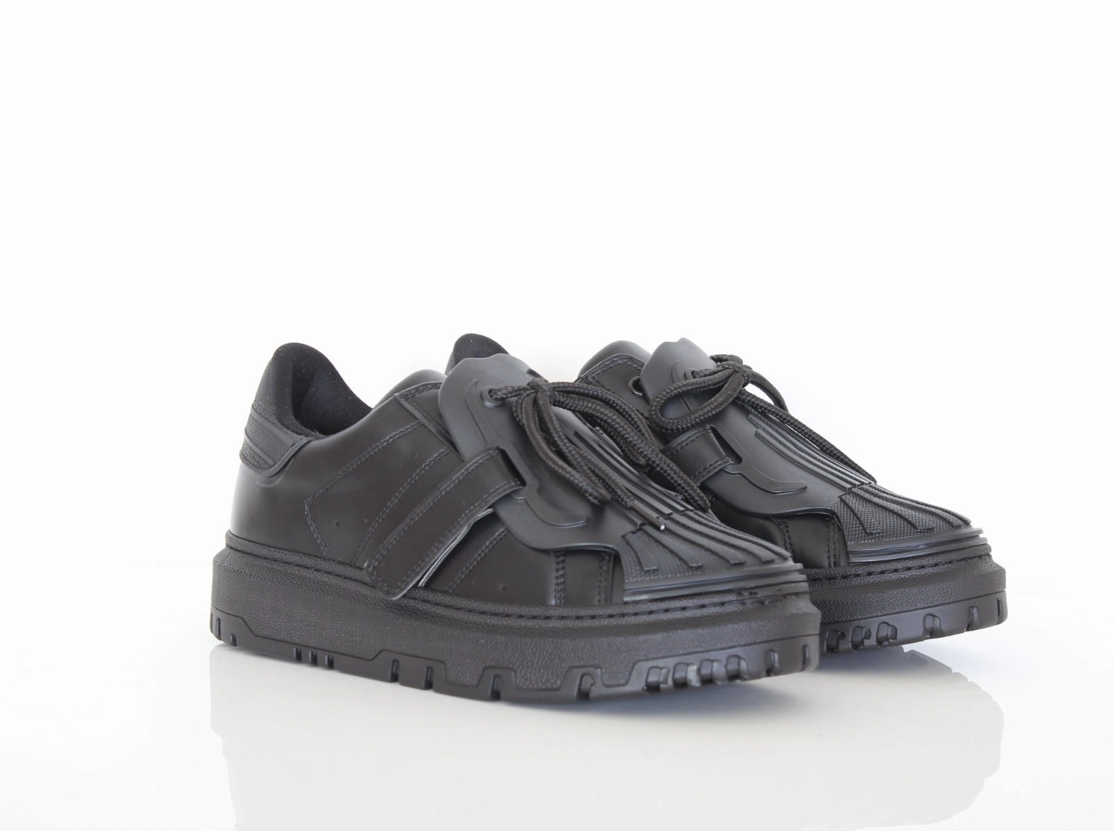 cross - training - versatility Mid-top SLASH Sneakers