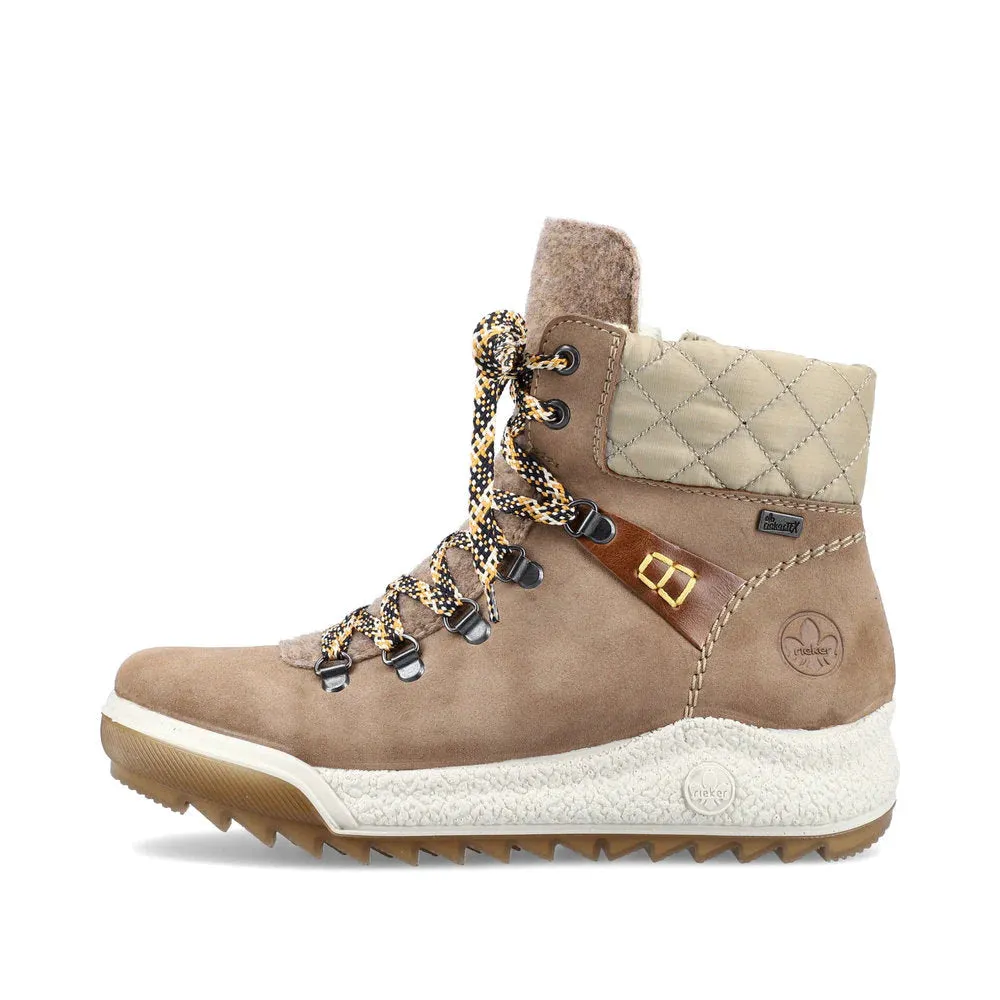 Aria - Beige Winter Comfort Weekend Trek