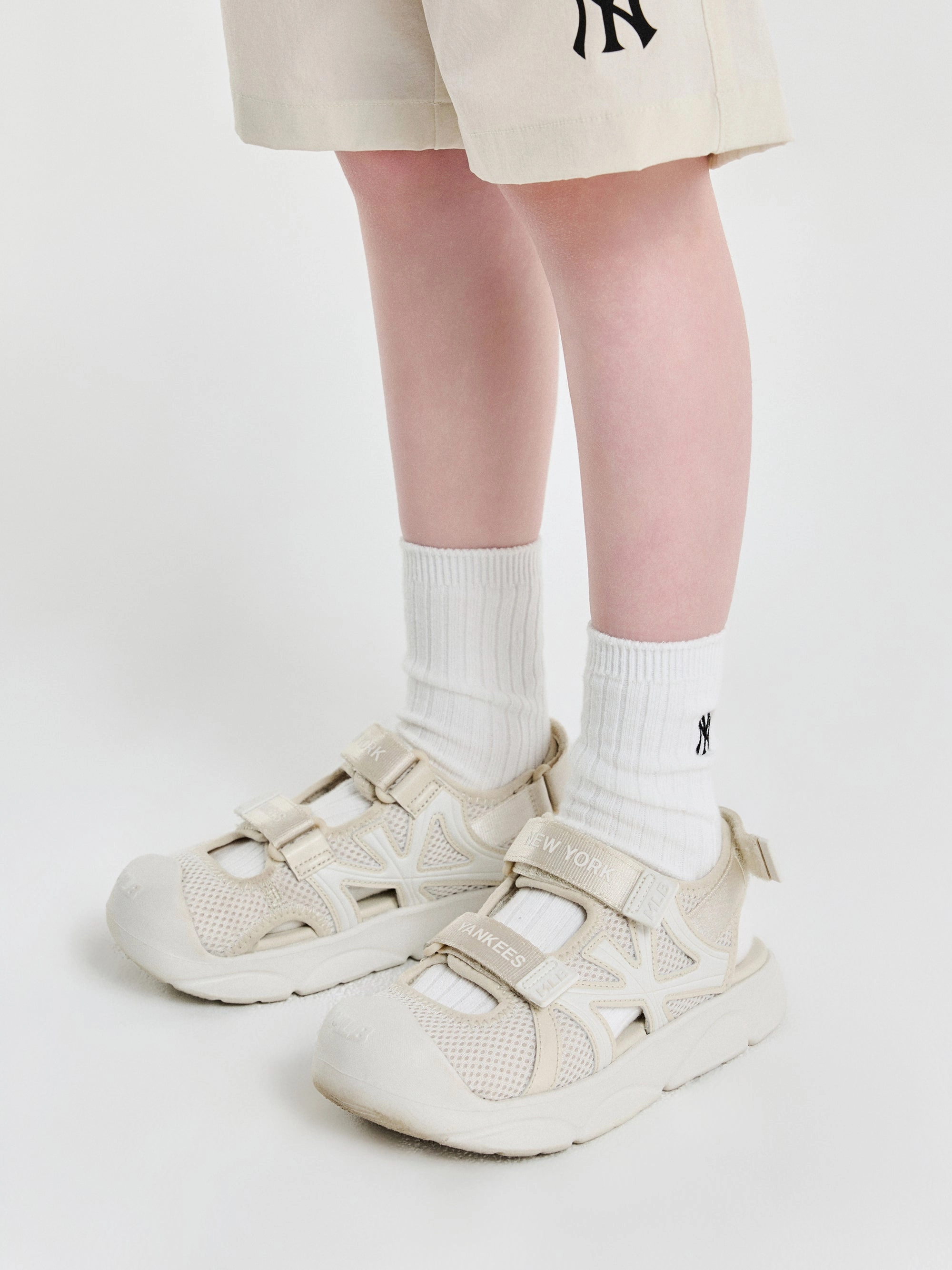 Resort Ready Ace Runner Sandals