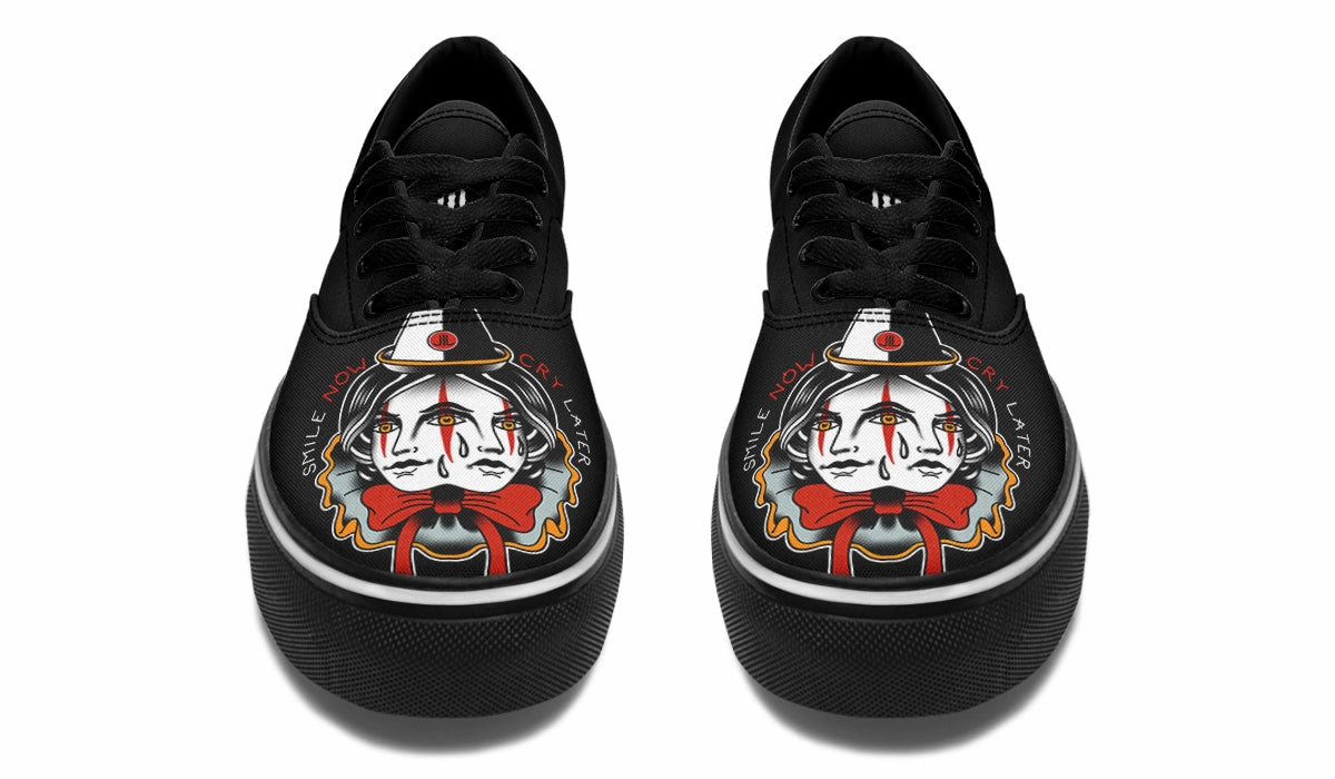 Smile Now Cry Later Classic Shoes Fast pace Wild Trek