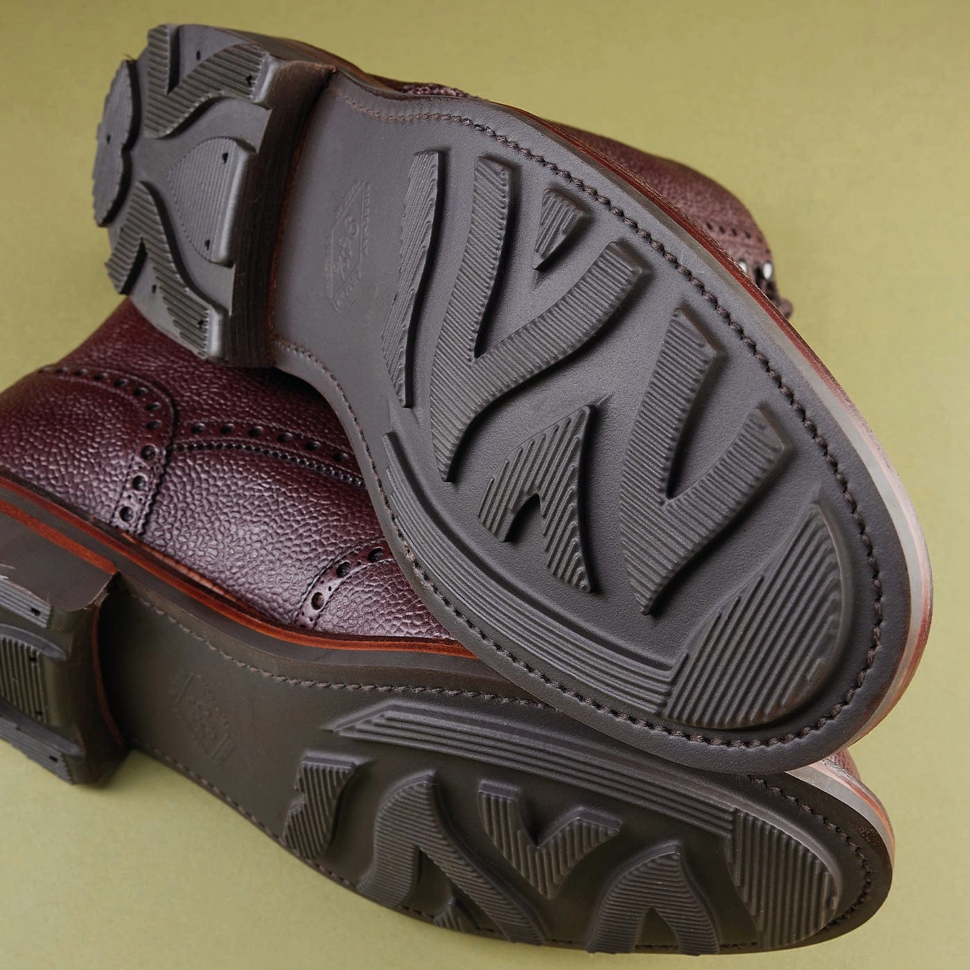 Built Tough Cordura Material Islay Oxblood Zug Grain