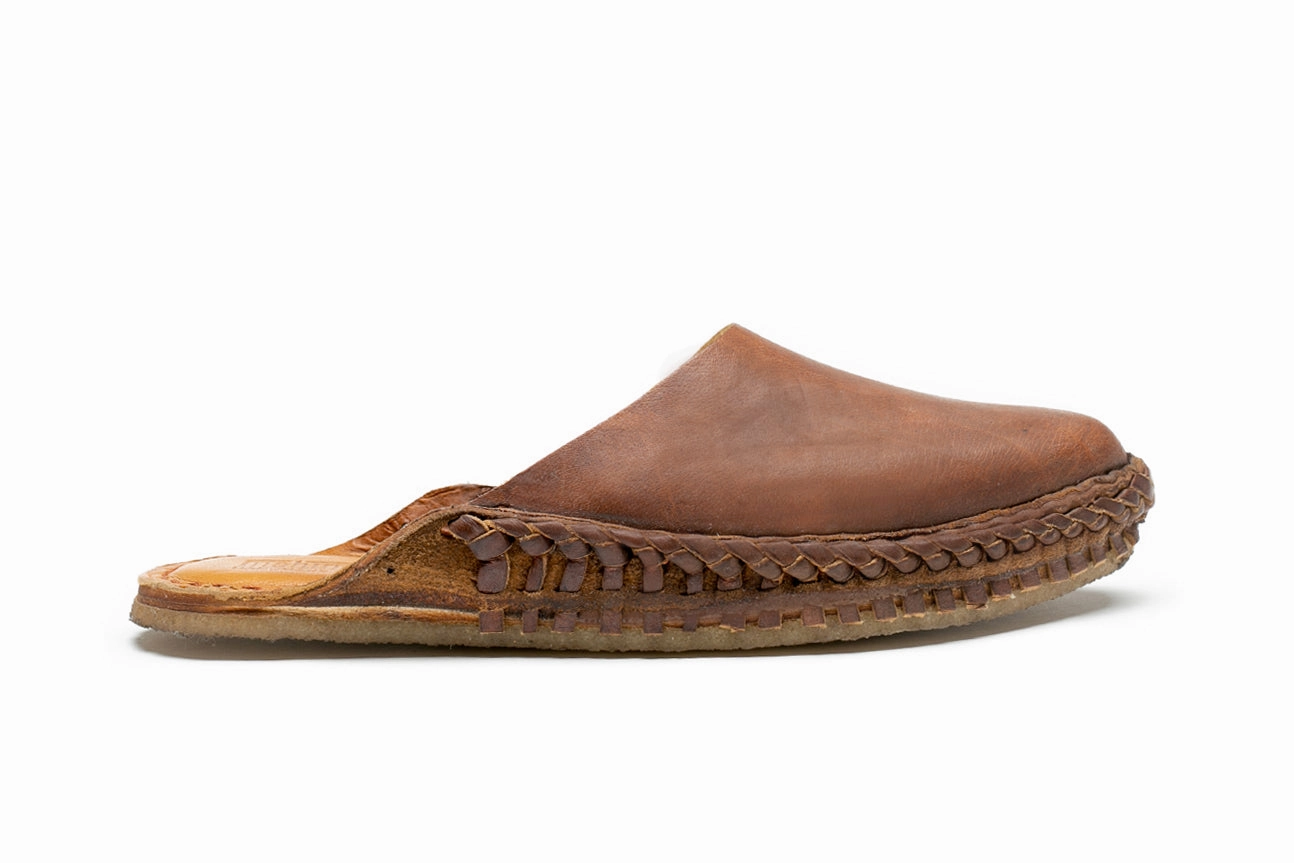 Heritage Solid Slide in Walnut Arch support