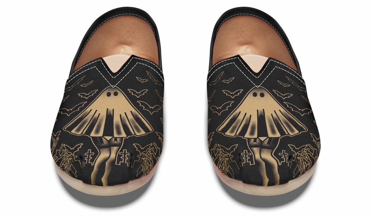 Magic Mood Stay Spooky Casual Shoes