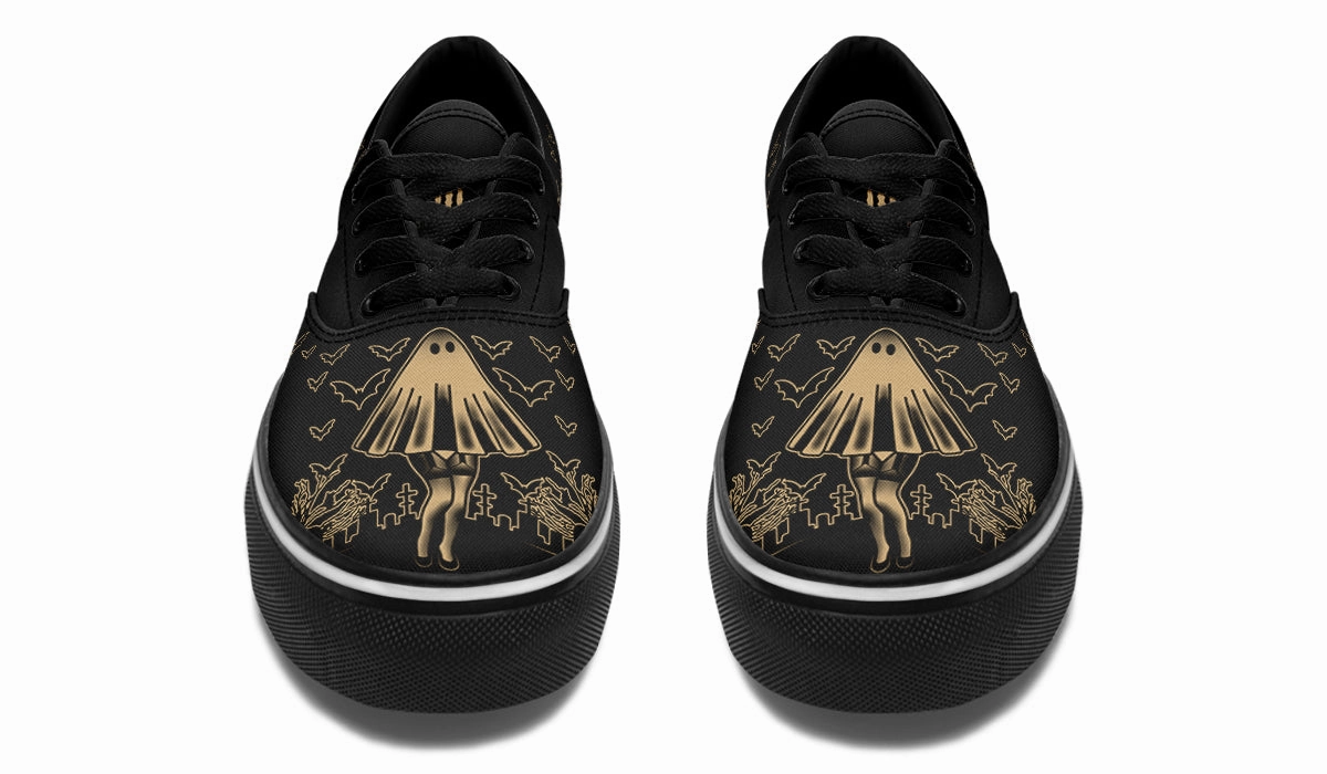 Stay Spooky Classic Shoes Mix Hue Mind Ease