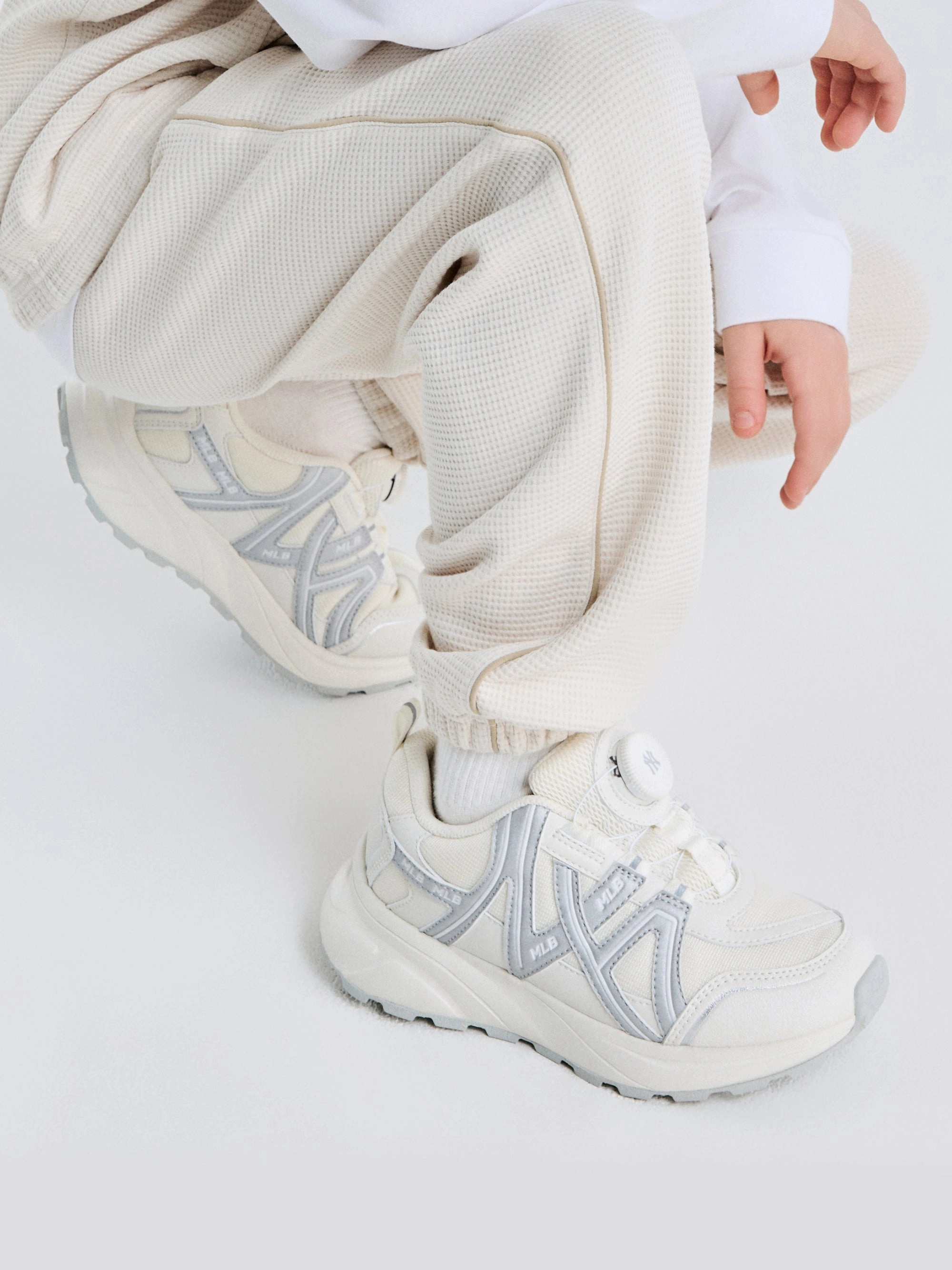 Chunky Ground High   Performance lace up closure