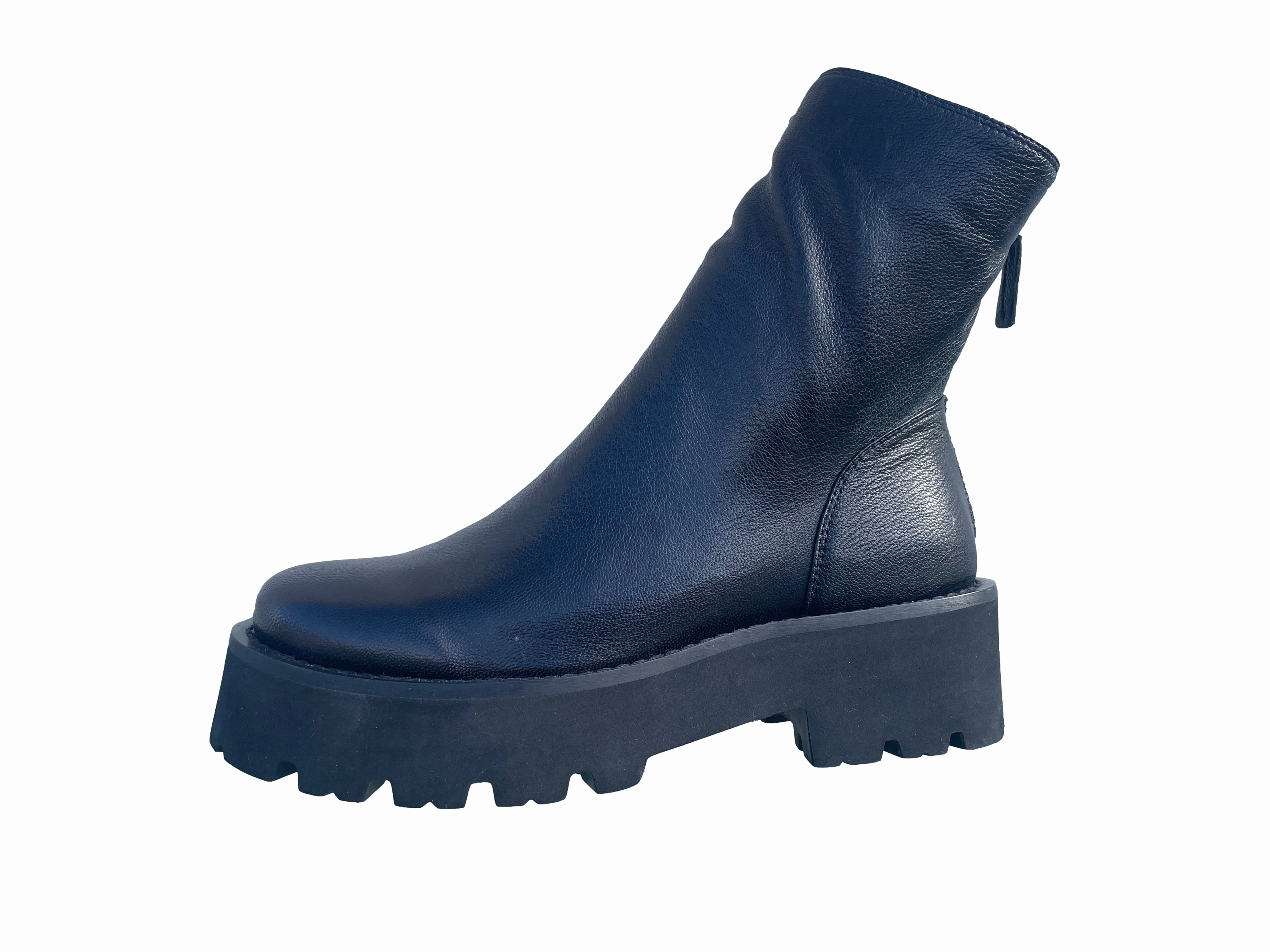 TAMARA LONDON BUSTY Round Toe