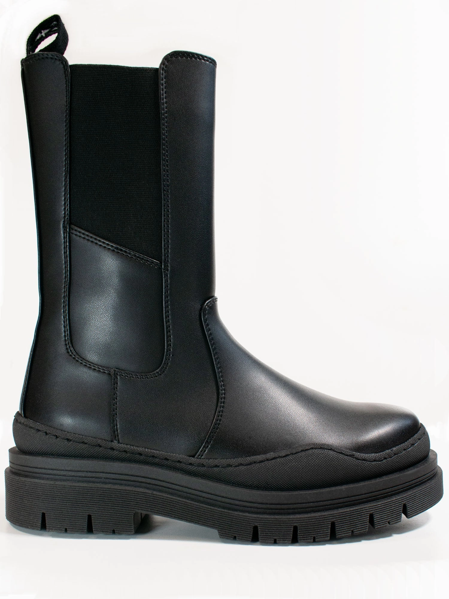 Track Sole Chelsea Mid-Height Boots Rugged Function packable