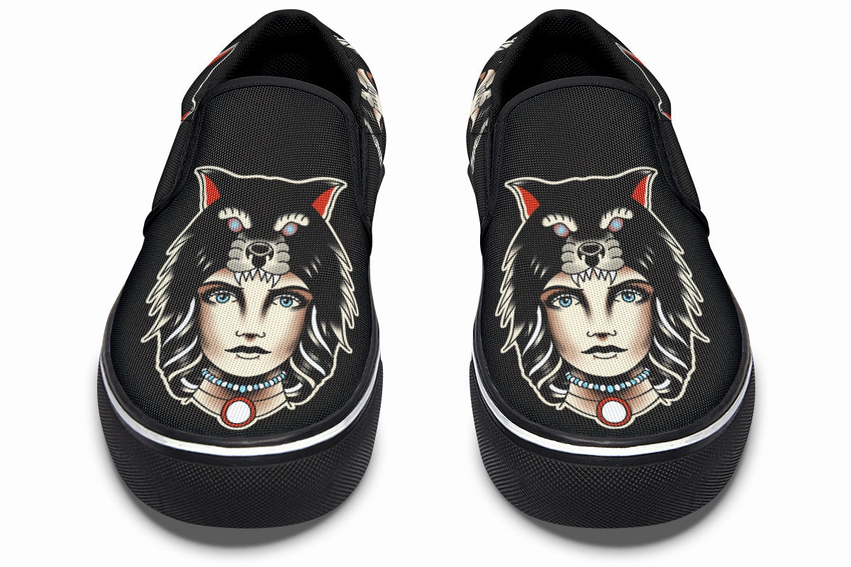 Wolf Cowl Girl Head Slip On Shoes Field Power