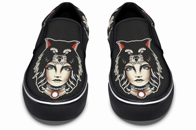 Dark Edge New York Wolf Cowl Girl Head Slip On Shoes