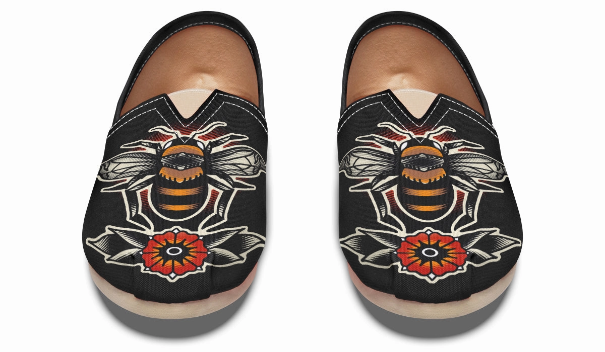 Multi Purpose Traditional Bees Casual Shoes