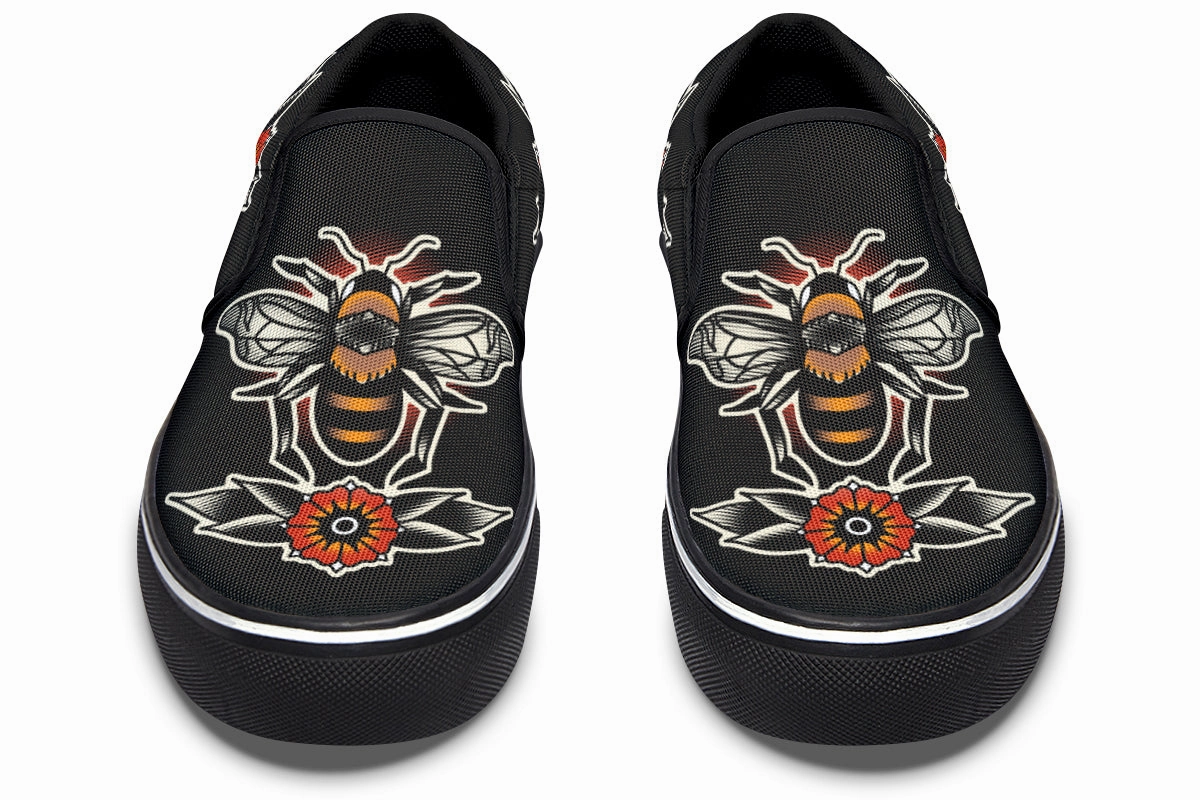 Traditional Bees Slip On Shoes Denim Cool Breathable Material