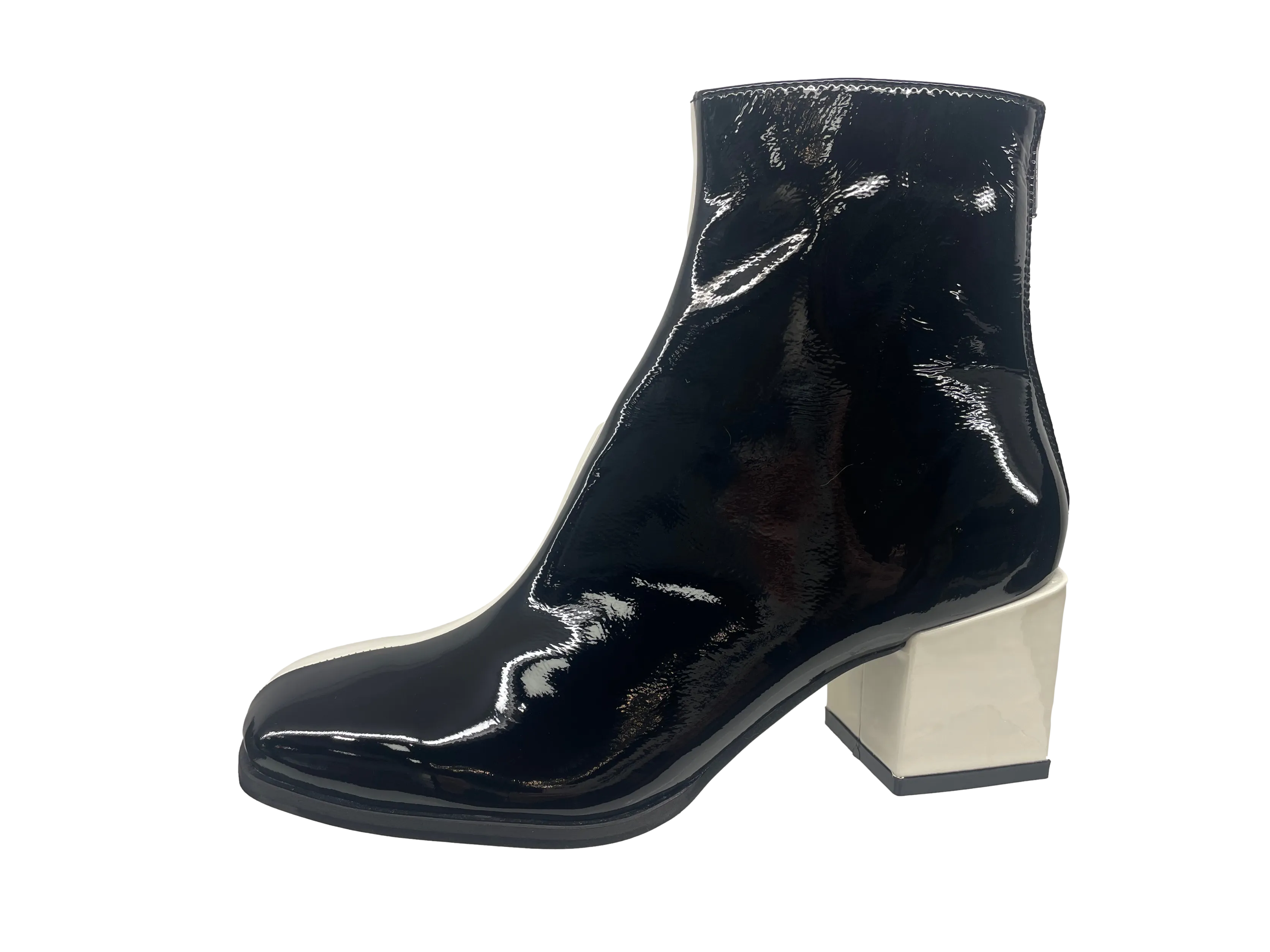 DJANGO & JULIETTE WARONI Breathable Sole Hill Climb