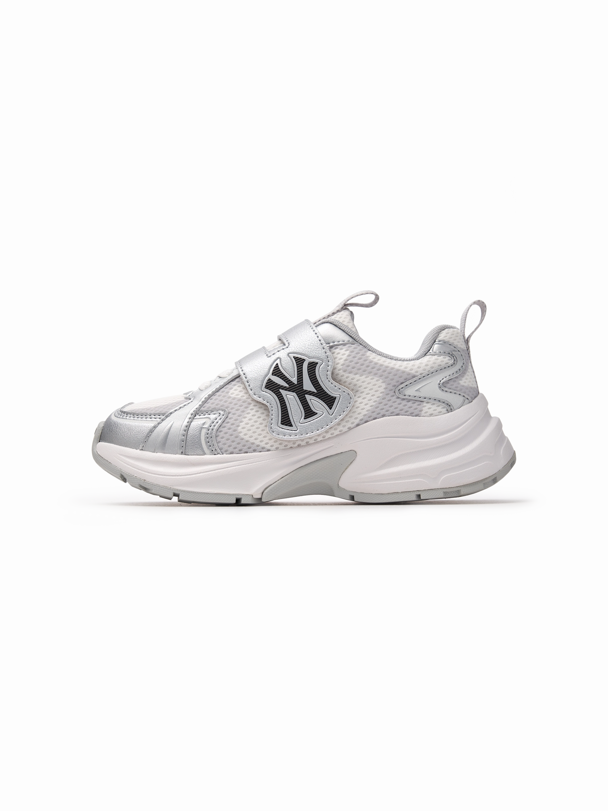 Curve Runner Dry Interior Sleek Construction