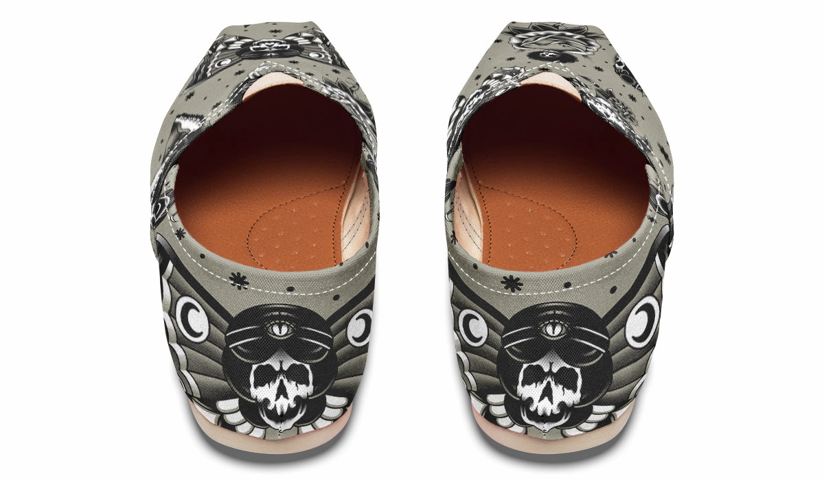 Wide Base Garden Walk Classic Dead Girls Casual Shoes