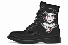 Island Step Winter Base Witch Boots