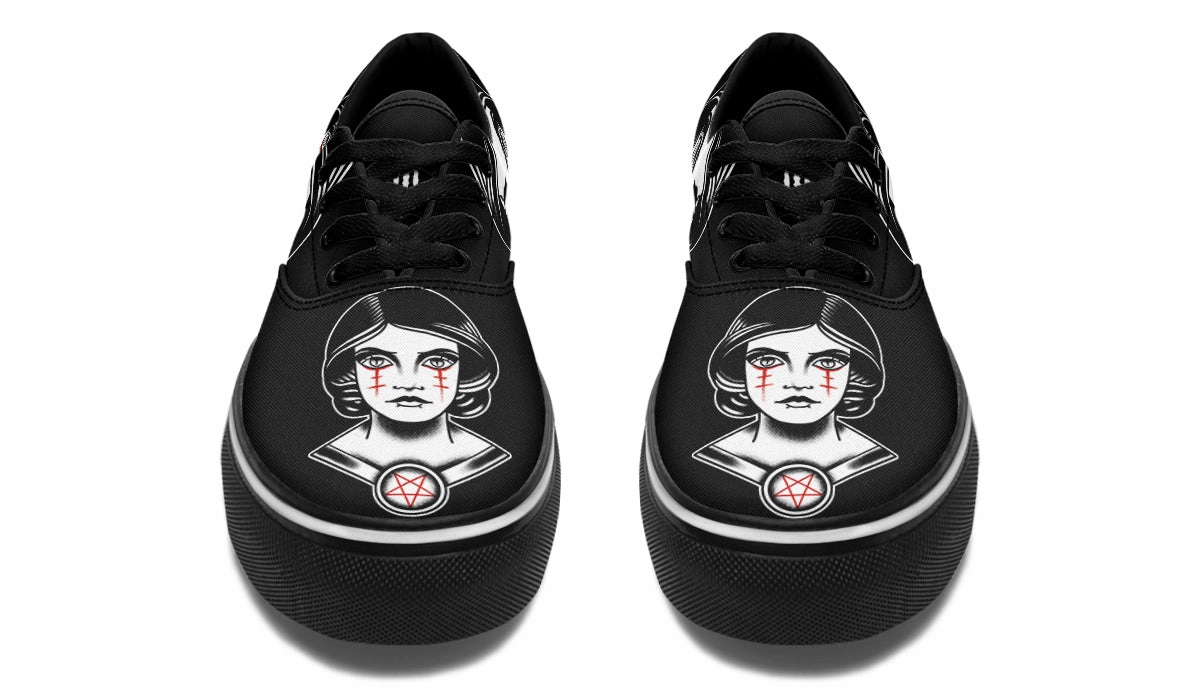 Camera Look Outfit Key Witch Classic Shoes