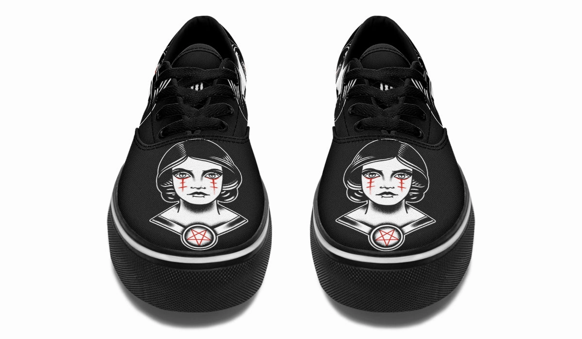 Camera Look Outfit Key Witch Classic Shoes